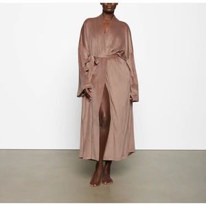 NWT Skims Velour Wrap Robe in Sienna